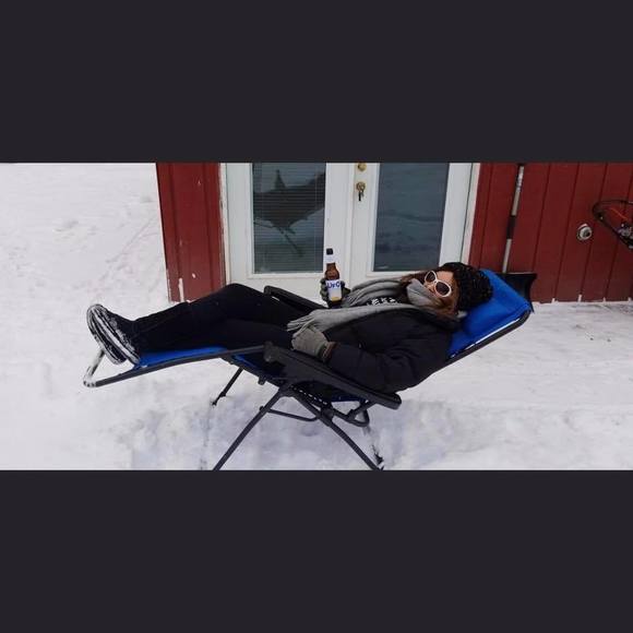 Meet your Posher, Melissa - Picture 1 of 1